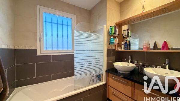 Maison à vendre 8 pièces 132 m² Carpentras