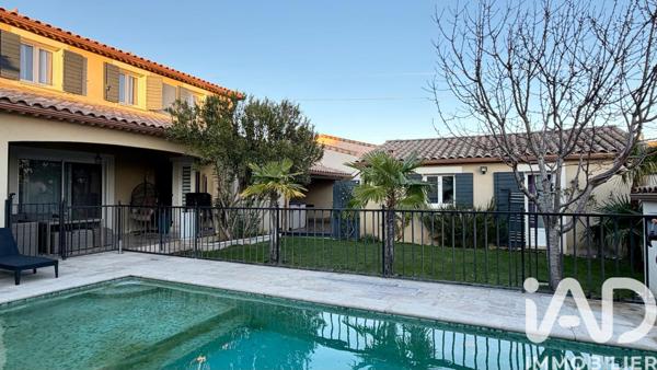 Maison à vendre 8 pièces 132 m² Carpentras