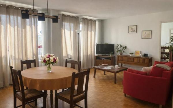 Appartement à vendre    4 pièces • 85,36 m2 Saint-Maur-des-Fossés