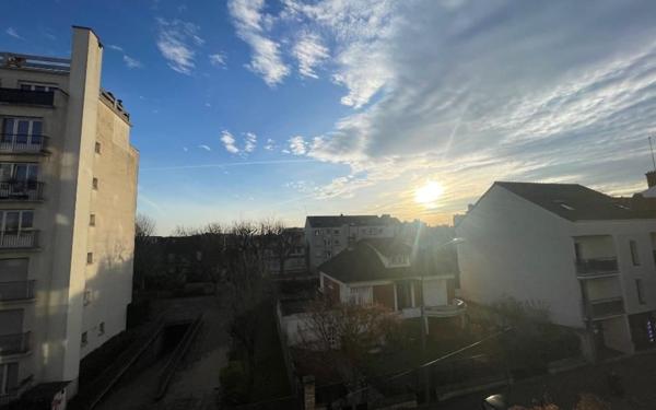 Appartement à vendre    4 pièces • 85,36 m2 Saint-Maur-des-Fossés