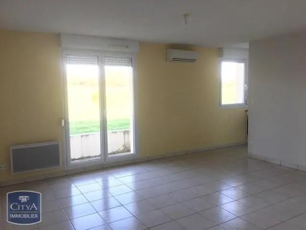 Appartement à louer 2 pièces 48.25m²