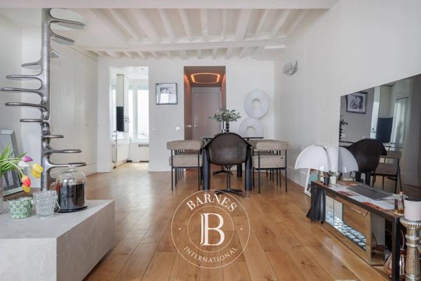 Paris 3ème, Appartement 2 Chambres -  89 m² à vendre