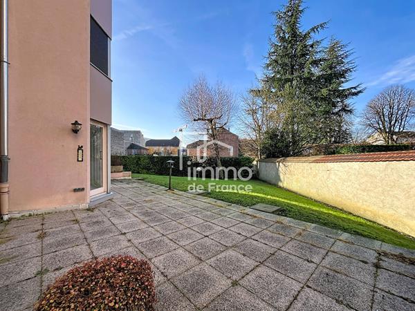 Appartement Oyonnax 4 pièce(s) 93 m2