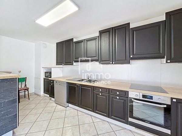 Appartement Oyonnax 4 pièce(s) 93 m2