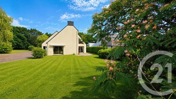 Maison à vendre  6 pièces - 140 m 2   SENE  - 56