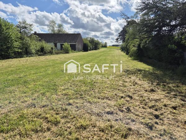 Terrain d'environ 1 630 m² constructible