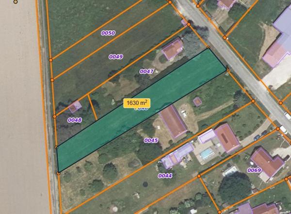 Terrain d'environ 1 630 m² constructible
