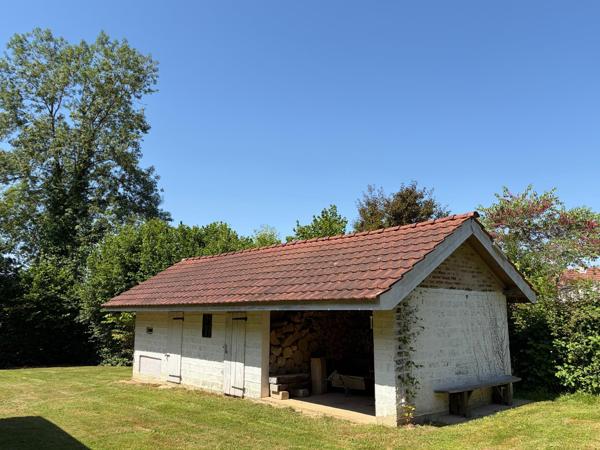 Charmante ferme Bressane avec joli parc