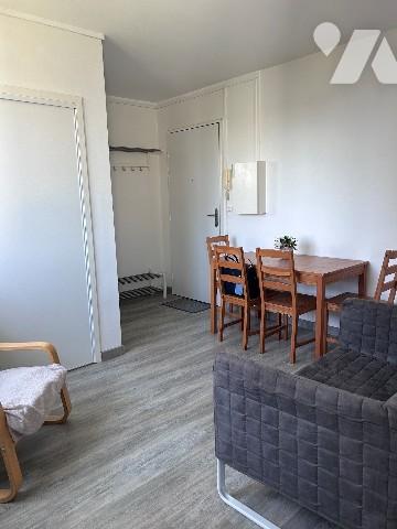 A Vendre / Appartement de type 1 bis quartier Febvotte à TOURS