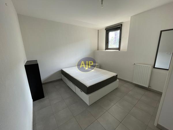 Appartement à louer Merignac : 2 pièces, 48m² avec 1 chambre(s) à 851€ - AJP Immobilier Mérignac