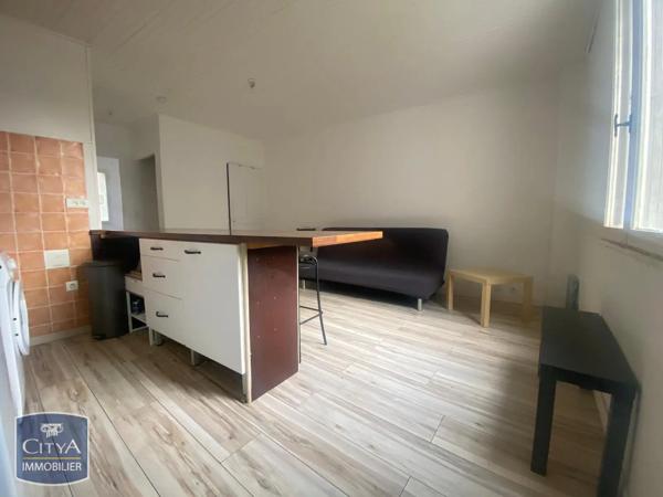 Appartement à louer 2 pièces 33.76m² Avignon (84000)