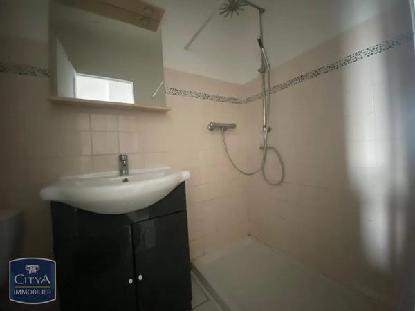 Appartement à louer 2 pièces 33.76m² Avignon (84000)