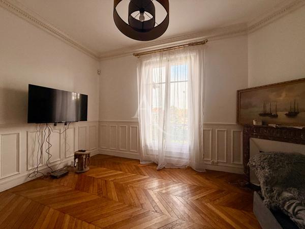 ROSNY-SOUS-BOIS, Centre-ville , maison 7 pièces