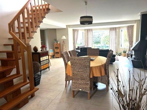 Villa aux prestations soignées entre Mer et Terre