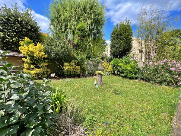 Maison 3 chambres Adamville, idéalement située