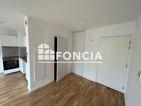 Location Studio 32.67 m² - RUE BEAUMARCHAIS Arras 62000