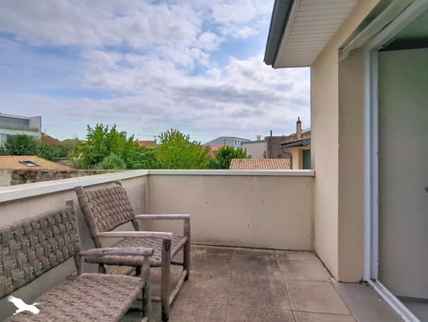 Maison 596 000 € Bordeaux 7 p 186 m² DPE C