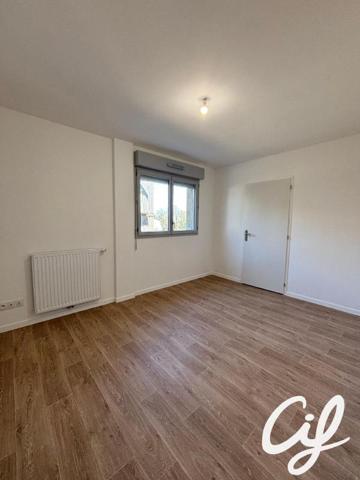 Appartement T4 LA CHAPELLE SUR ERDRE - 87.32 m2  1 158 Euros