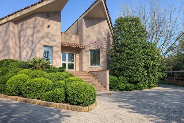 À vendre - Local professionnel 50 m² situé à Besse-sur-Issole (83890)