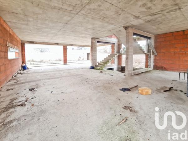Maison traditionnelle 11 pièces de 300 m² à Villiers-sur-Marne (94350)