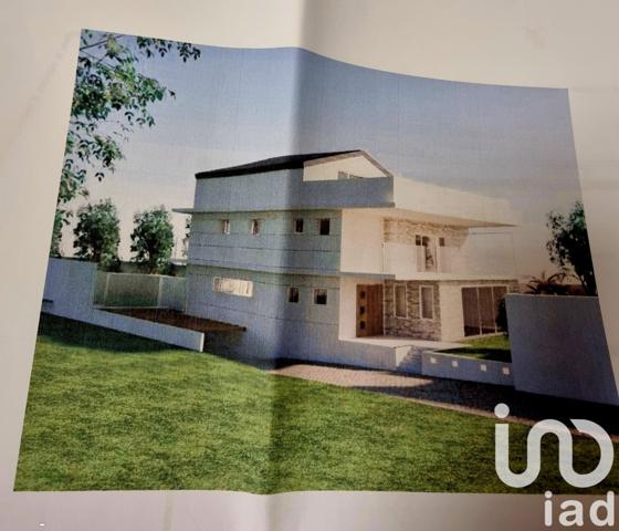 Maison traditionnelle 11 pièces de 300 m² à Villiers-sur-Marne (94350)