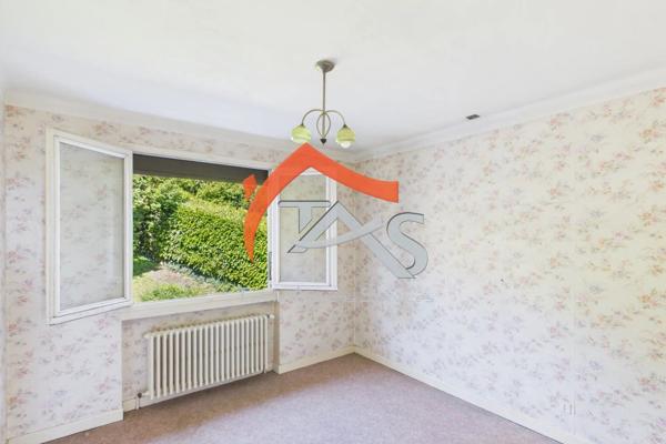 Vente                                                      Maison
                        
                     5 pièces                      102 m2                     à Saint-Chamond