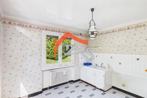 Vente                                                      Maison
                        
                     5 pièces                      102 m2                     à Saint-Chamond
