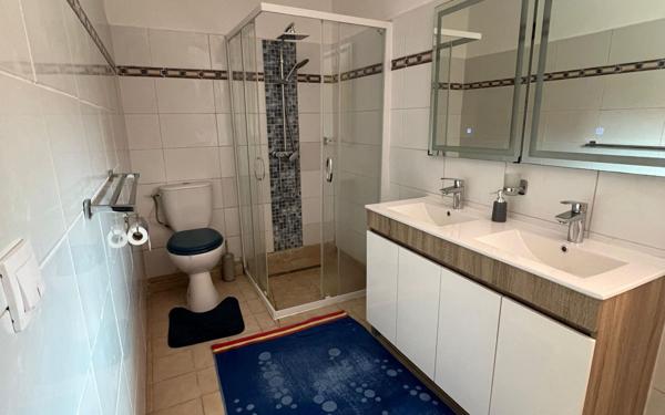 Maison à vendre    5 pièces •  Macouria