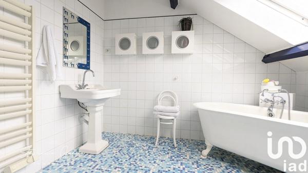 Maison traditionnelle 8 pièces de 141 m² à Le Perreux-sur-Marne (94170)