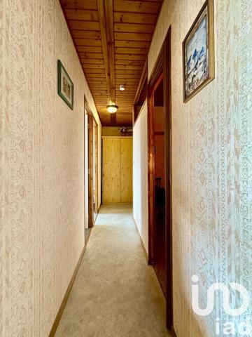 Appartement 3 pièces de 51 m² à Arâches-la-Frasse (74300)