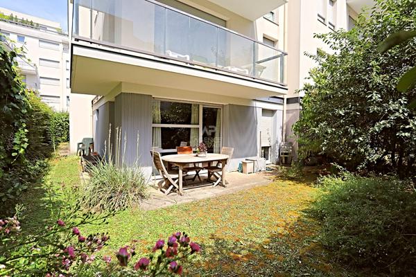 Appartement Nanterre 4 pièce(s) 89.11 m2 567 000 € **  - Référence  15295