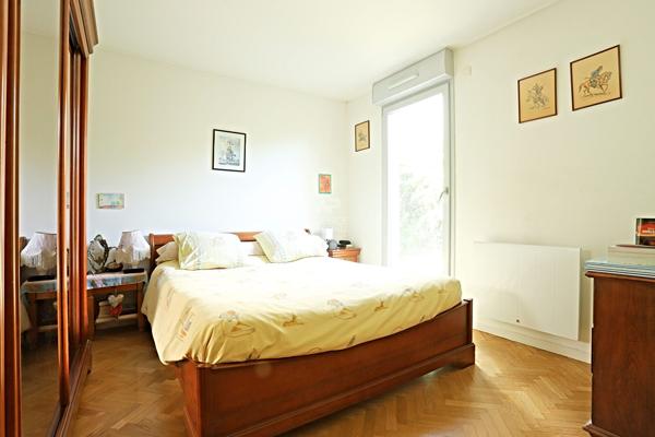 Appartement Nanterre 4 pièce(s) 89.11 m2 567 000 € **  - Référence  15295