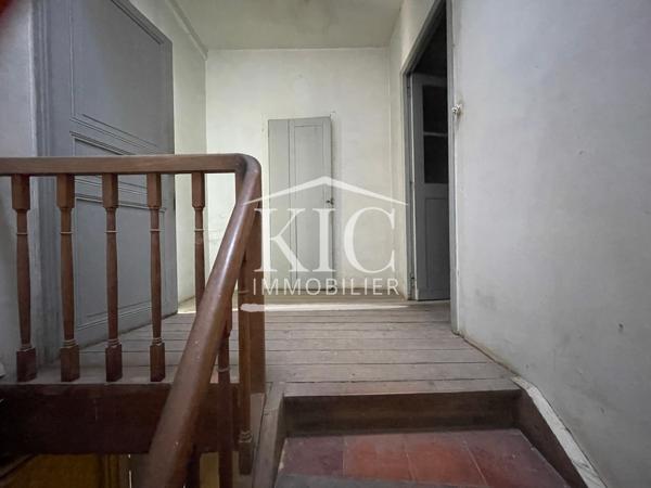 PROCHE CARCASSONNE - ENSEMBLE IMMOBILIER 243 M² - 2 MAISONS - 3 GARAGES - 2 GRENIERS AMÉNAGEABLES Détails des diagnostics énergétiques