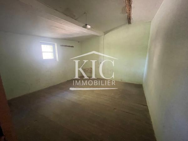 PROCHE CARCASSONNE - ENSEMBLE IMMOBILIER 243 M² - 2 MAISONS - 3 GARAGES - 2 GRENIERS AMÉNAGEABLES Détails des diagnostics énergétiques