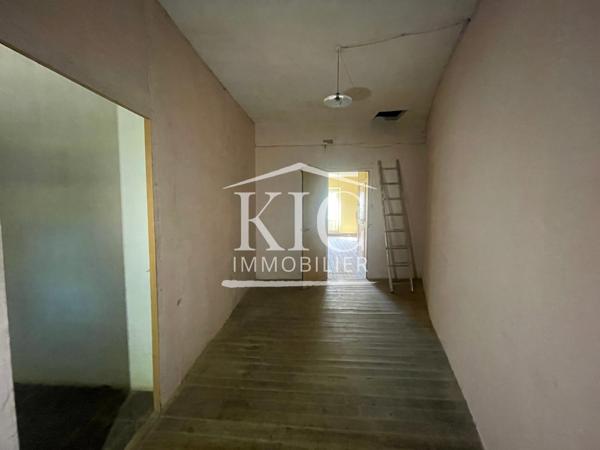PROCHE CARCASSONNE - ENSEMBLE IMMOBILIER 243 M² - 2 MAISONS - 3 GARAGES - 2 GRENIERS AMÉNAGEABLES Détails des diagnostics énergétiques