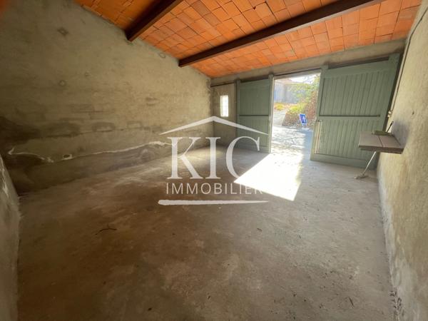 PROCHE CARCASSONNE - ENSEMBLE IMMOBILIER 243 M² - 2 MAISONS - 3 GARAGES - 2 GRENIERS AMÉNAGEABLES Détails des diagnostics énergétiques