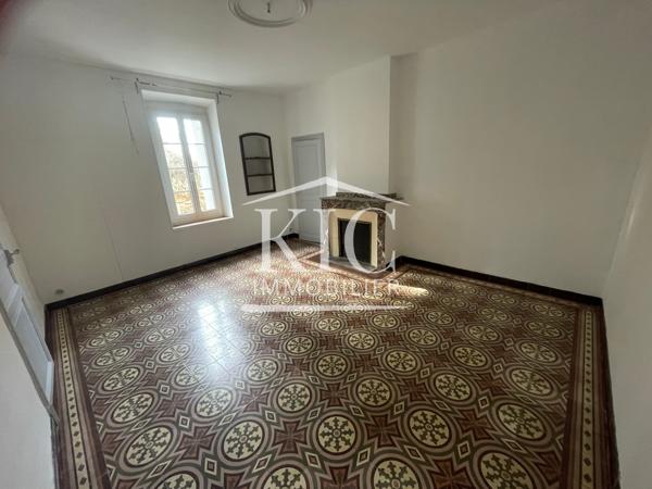 PROCHE CARCASSONNE - ENSEMBLE IMMOBILIER 243 M² - 2 MAISONS - 3 GARAGES - 2 GRENIERS AMÉNAGEABLES Détails des diagnostics énergétiques