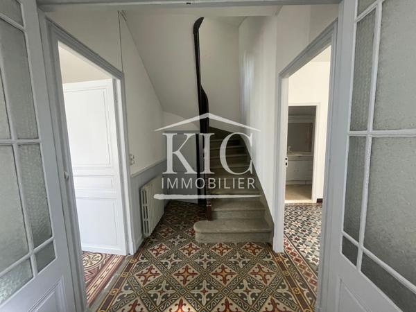 PROCHE CARCASSONNE - ENSEMBLE IMMOBILIER 243 M² - 2 MAISONS - 3 GARAGES - 2 GRENIERS AMÉNAGEABLES Détails des diagnostics énergétiques