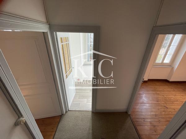 PROCHE CARCASSONNE - ENSEMBLE IMMOBILIER 243 M² - 2 MAISONS - 3 GARAGES - 2 GRENIERS AMÉNAGEABLES Détails des diagnostics énergétiques