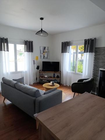 DEPT 17  Maison PLAIN PIED Saujon 4 pièce(s) 78 m2