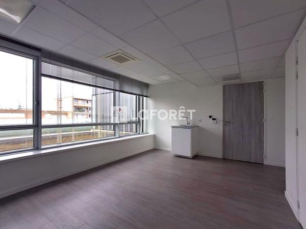 Location bureau près de REIMS - 18 m² - 779 €/mois