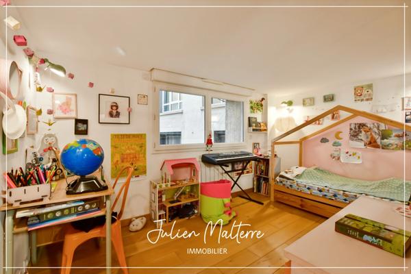 SAINT ETIENNE (42) - Exceptionnel LOFT de 165 m² avec 5 chambres et garage