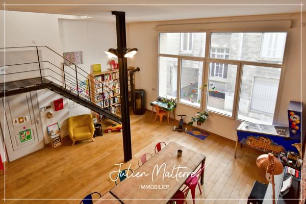 SAINT ETIENNE (42) - Exceptionnel LOFT de 165 m² avec 5 chambres et garage