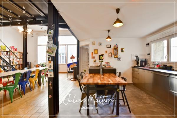 SAINT ETIENNE (42) - Exceptionnel LOFT de 165 m² avec 5 chambres et garage