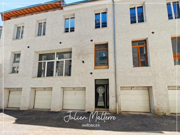 SAINT ETIENNE (42) - Exceptionnel LOFT de 165 m² avec 5 chambres et garage