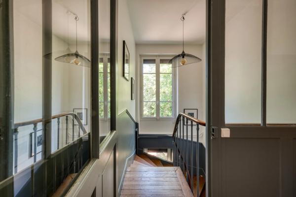 VILLA D'EXCEPTION DE 8 PIECES – UN JOYAU DU PATRIMOINE OVILLOIS