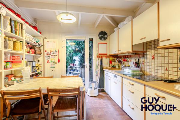 maison INDIVIDUELLE 5 chambres