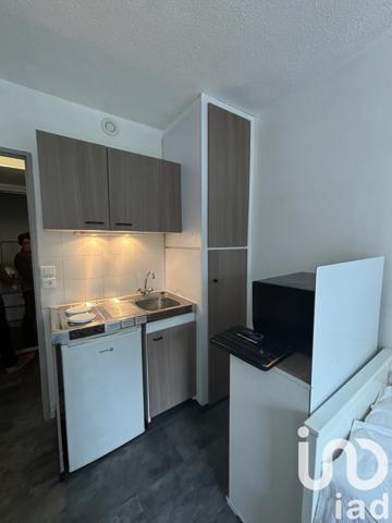 Studio 1 pièce de 13 m² à Tours (37200)