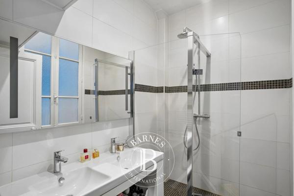 Paris 16ème, Appartement 2 Chambres -  89 m² à vendre