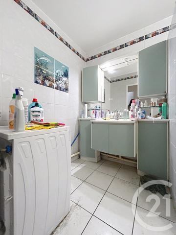 Appartement F4 à vendre  4 pièces - 76,85 m2 REIMS - 51